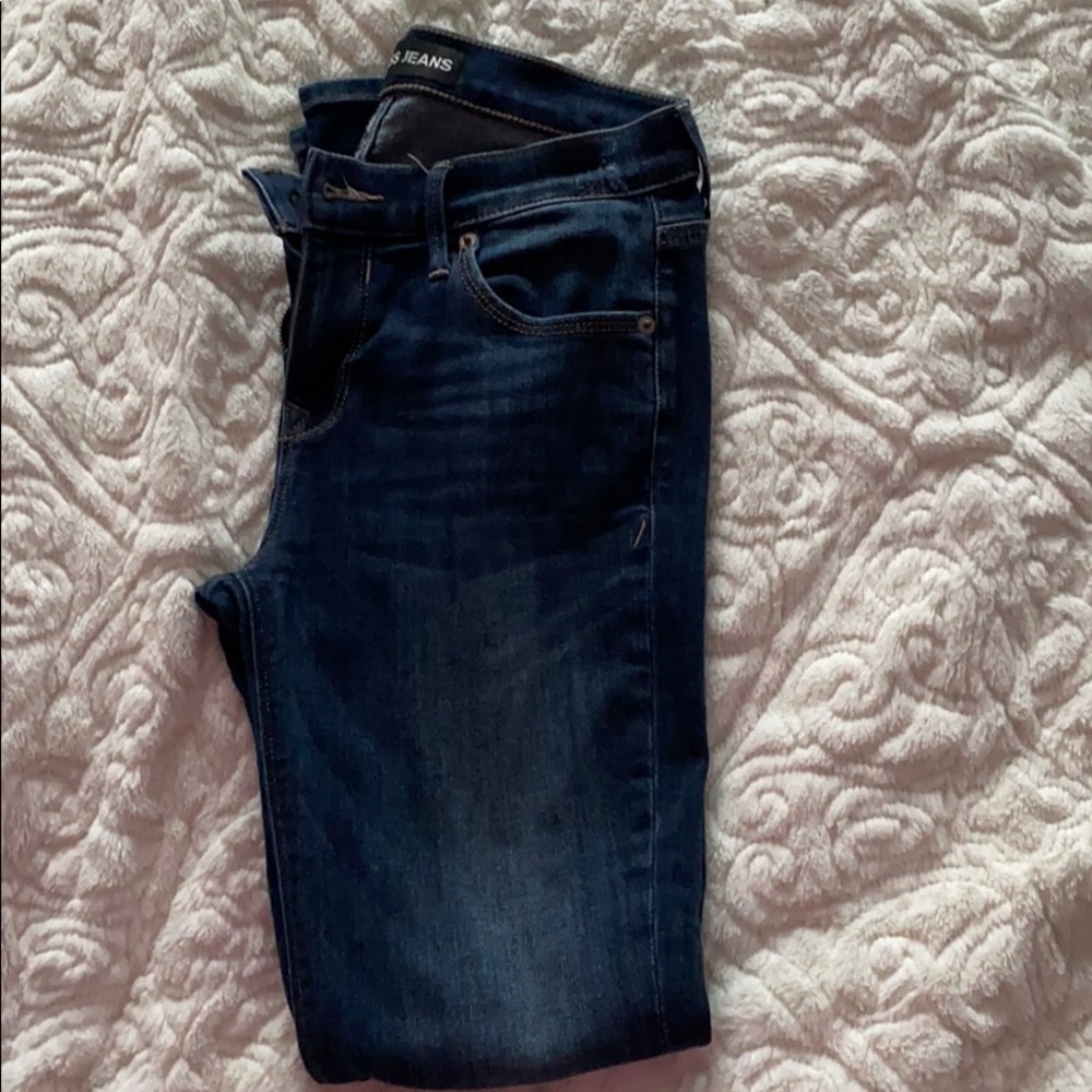 jeans